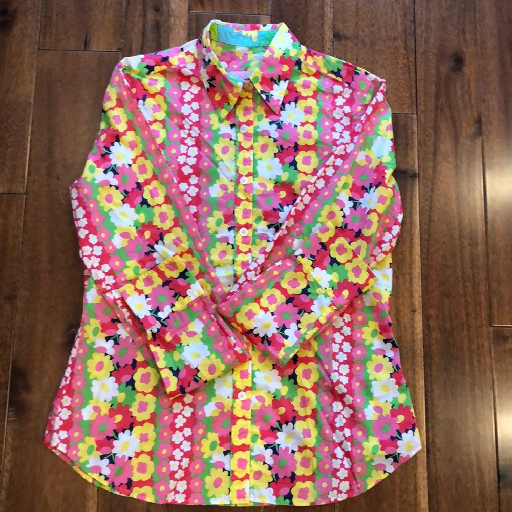 Lilly Pulitzer floral light weight button down